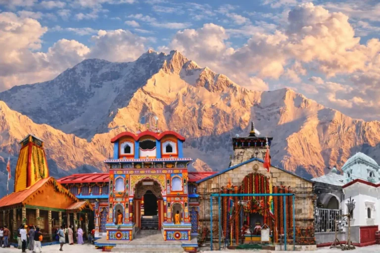 Best-Char-Dham-Yatra-Package-Tour.jpg