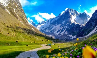 Hampta Pass Trek